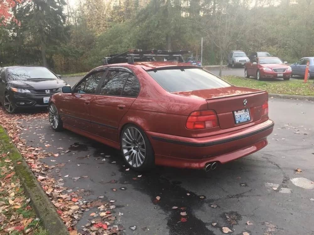 BMW E39 M Pakiet - wyjątkowe cechy i dostępność na rynku