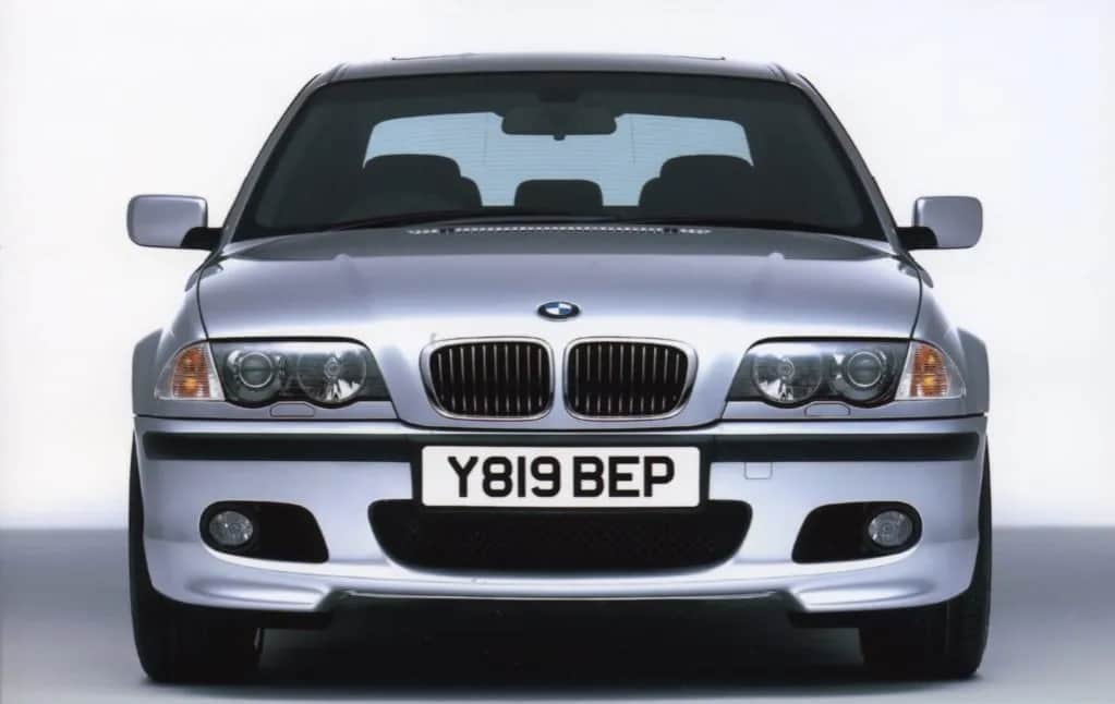 BMW E46 330Ci - pełne specyfikacje, osiągi i porady dotyczące zakupu