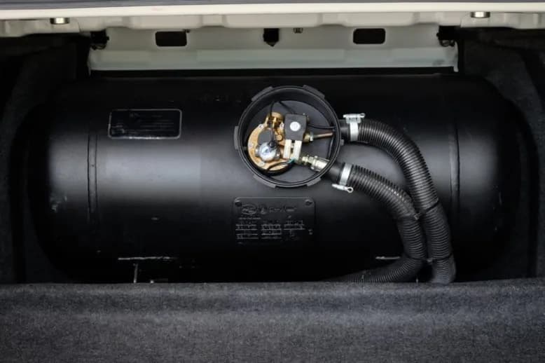 Co jest potrzebne do przeglądu samochodu z gazem? Uniknij problemów!