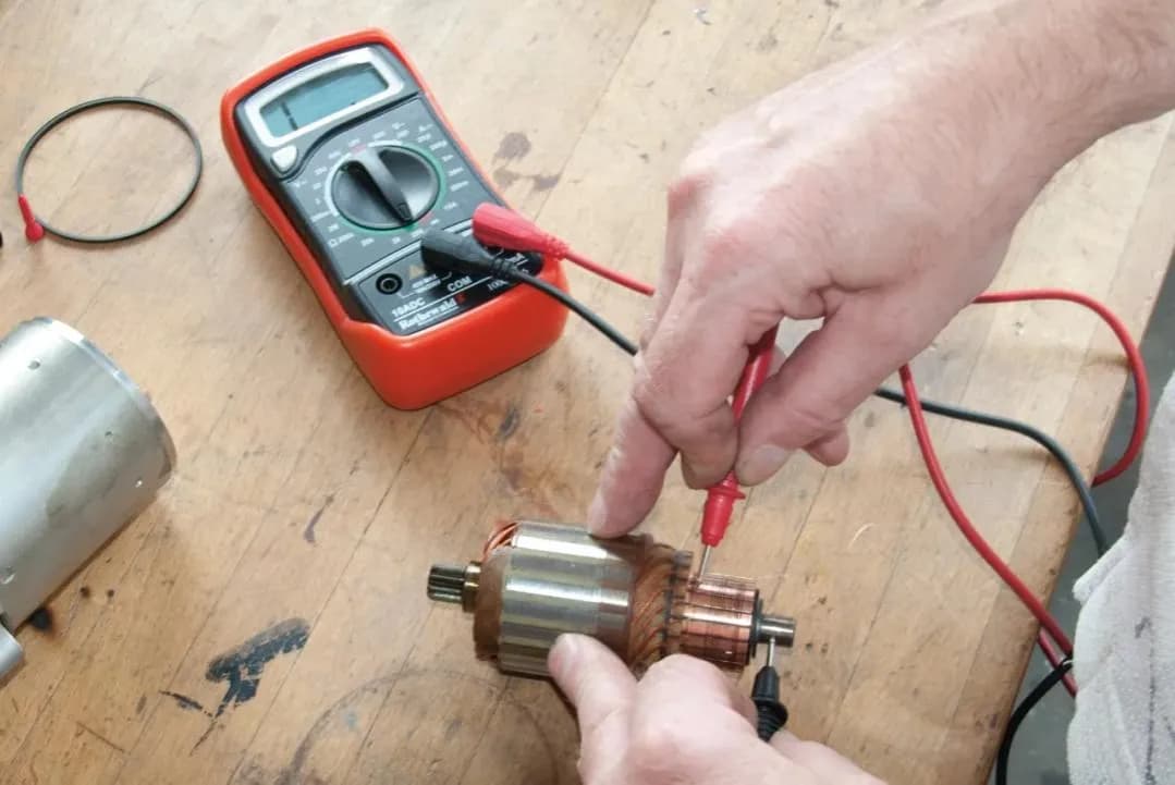 Jak samodzielnie sprawdzić czy alternator jest sprawny: 5 prostych kroków