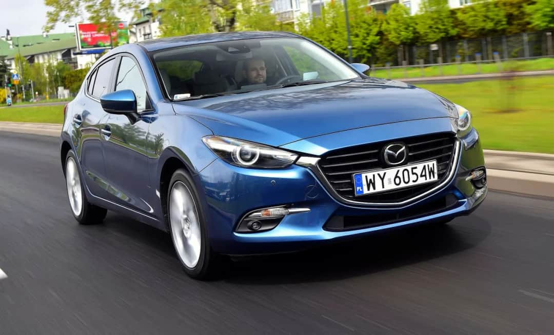 Mazda 3 BM Turbo: Dynamiczna moc i osiągi w kompaktowym wydaniu