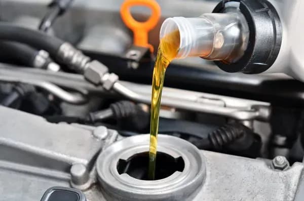 Jaki olej do 1.0 TSI? Specyfikacja i zalecana lepkość oleju