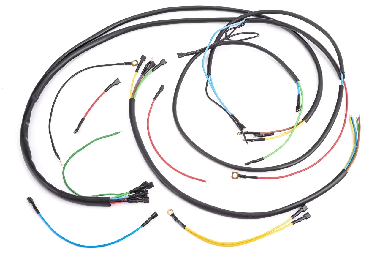 Wiązka elektryczna WSK 125 - Instalacja i porównanie wersji dostępnych