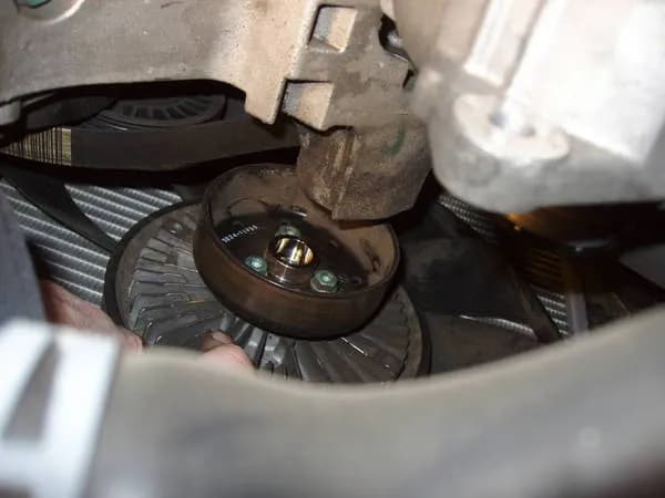 Pasek alternatora w Passacie B5: kompletna instrukcja samodzielnej wymiany