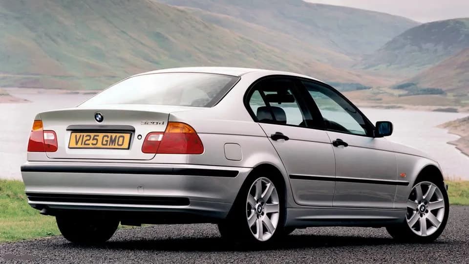 Jakie żarówki do BMW E46? Odkryj idealne opcje dla swojego auta