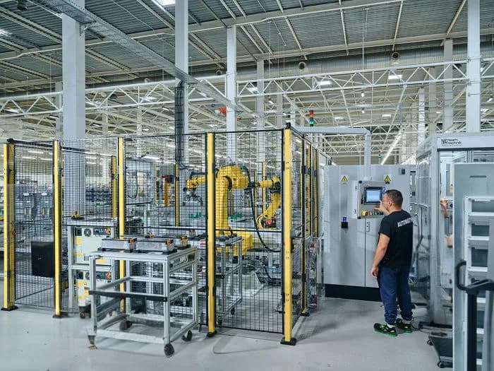 KM Battery producent innowacyjnych akumulatorów - poznaj markę i produkty